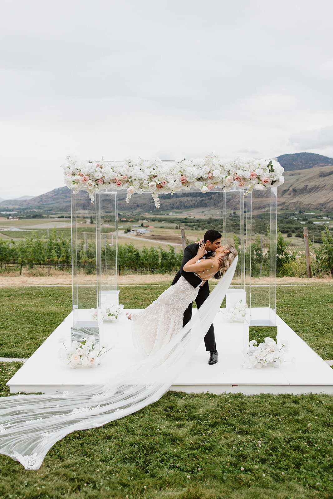 phantom-creek-estates-wedding-miranda-anderson-photography-74_websize