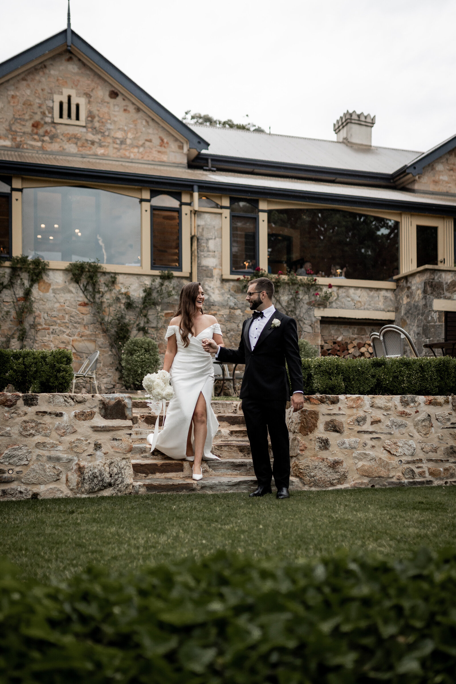 241123-Mikaela-Nathan-Rexvil-Photography-Adelaide-Wedding-Photographer-513