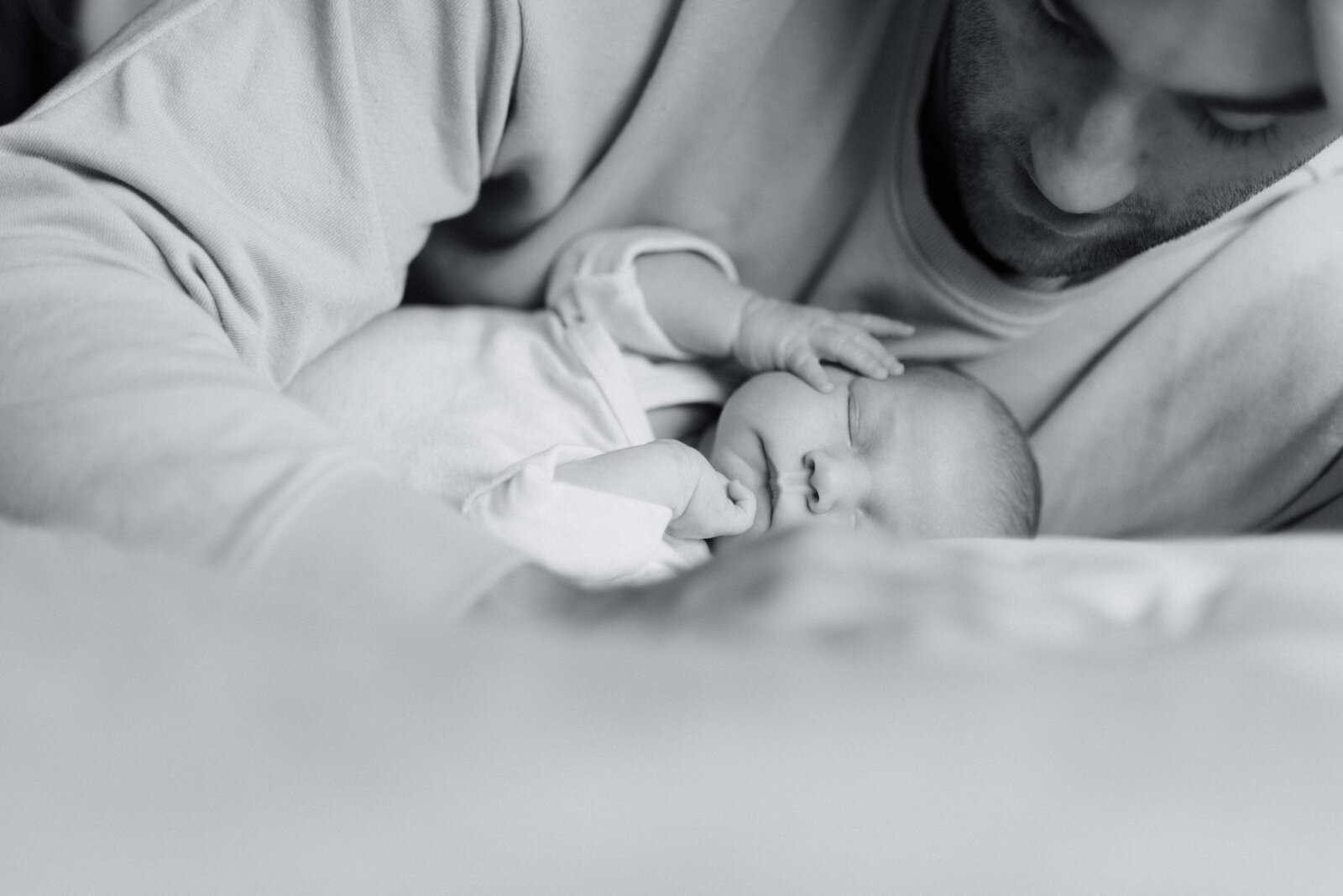 Newborn photography Plymouth Devon family  lifestyle portrait photoshoot Liberty Pearl Photography4