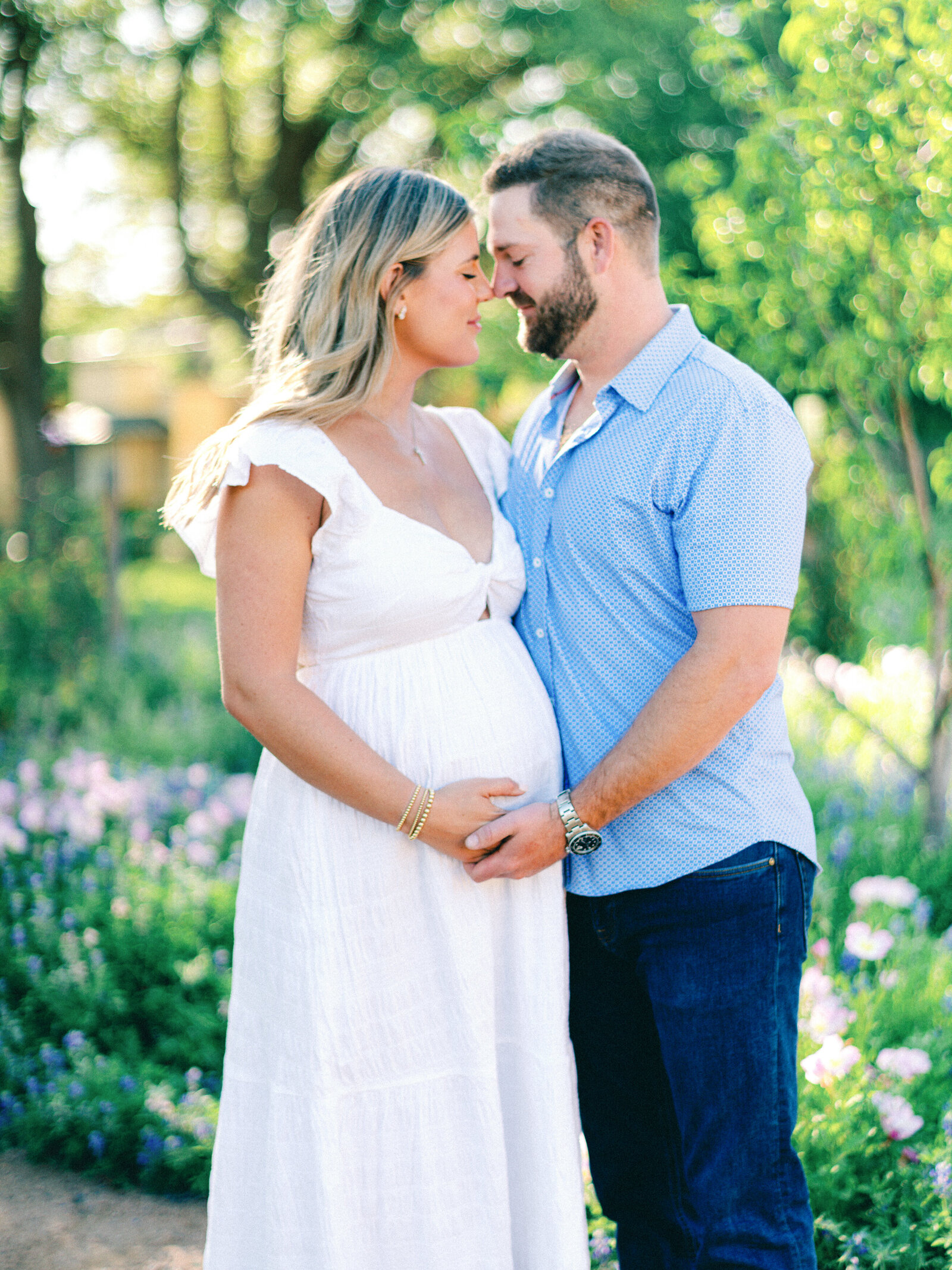 maternity photo flower garden Amanda Singleton Photography-1