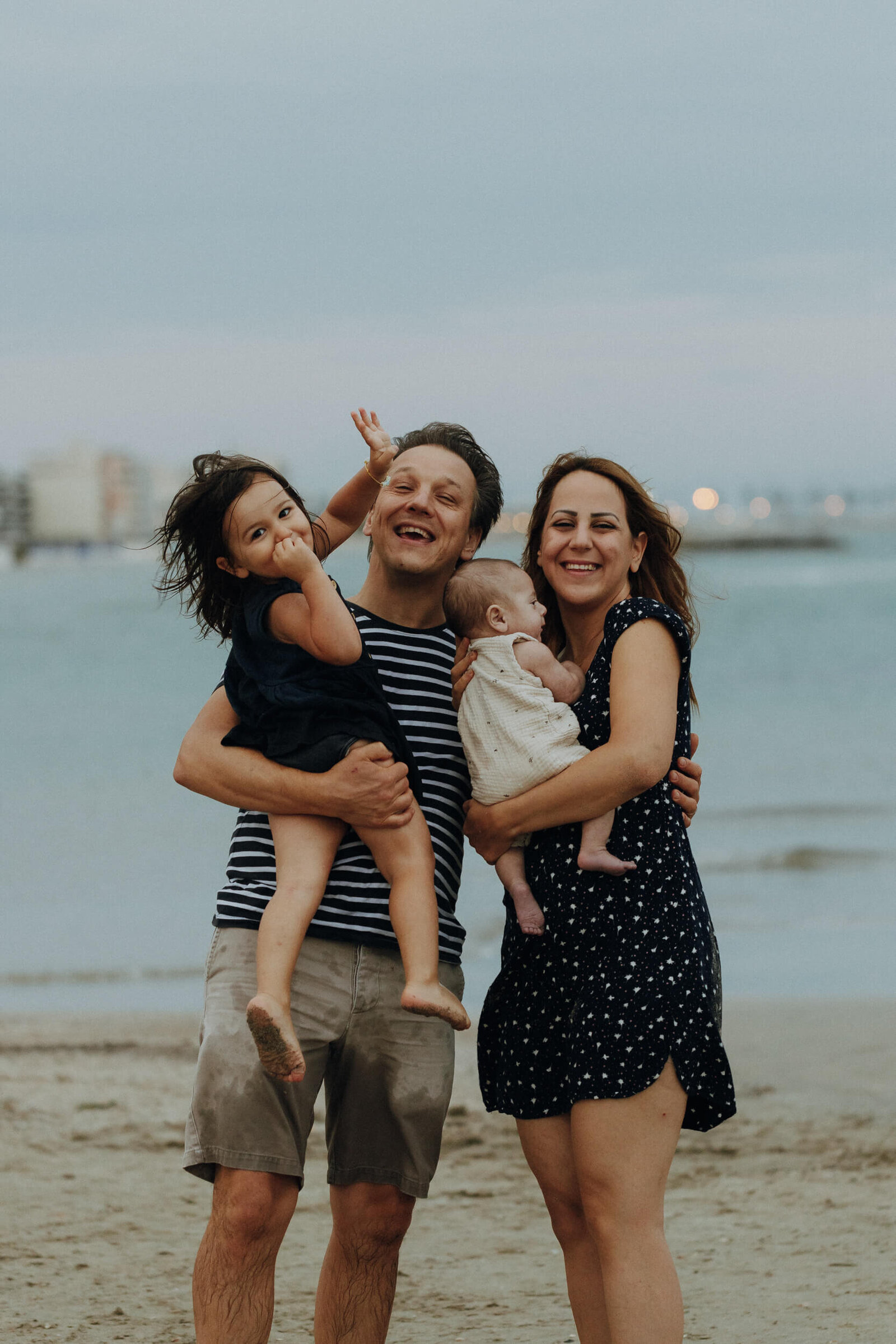 Seance-famille-a-la-plage-Photographe-Camila-Garcia-71