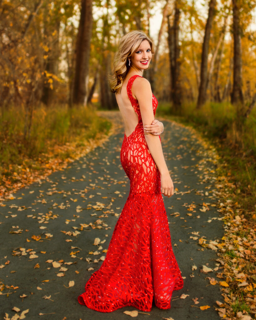 Okotoks-Graduation-Red-Grad-Dress-Emma-Macdonald-Photography