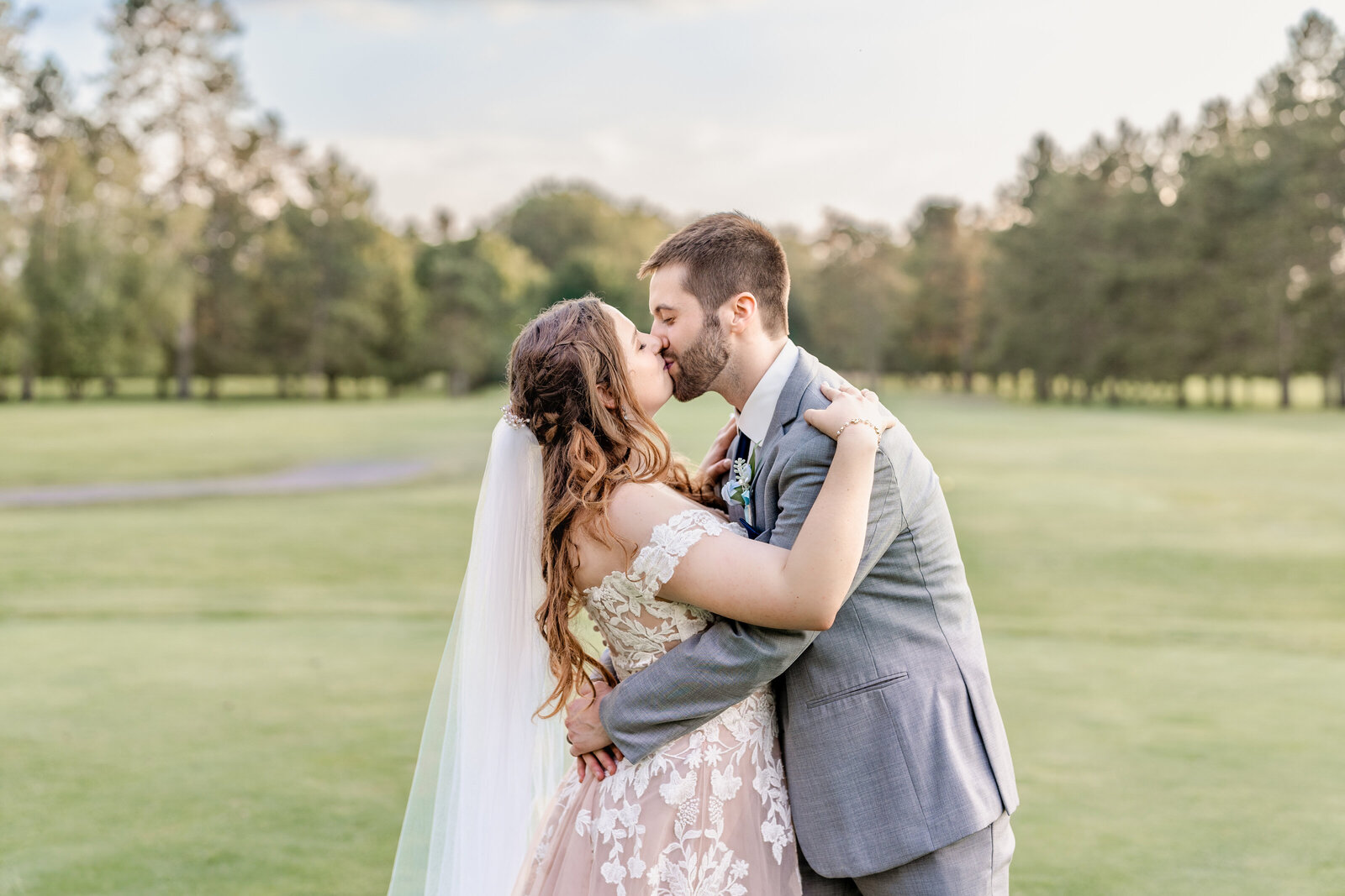 wedding reception at pine grove country club