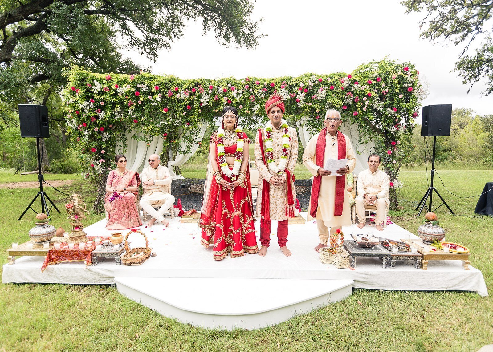 outdoor-wedding-venue-texas-indian-ceremony