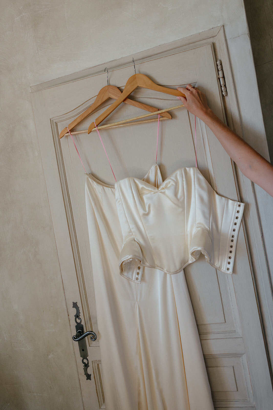 La mas de la rose wedding photographer france -Emma Wilder Photography-74