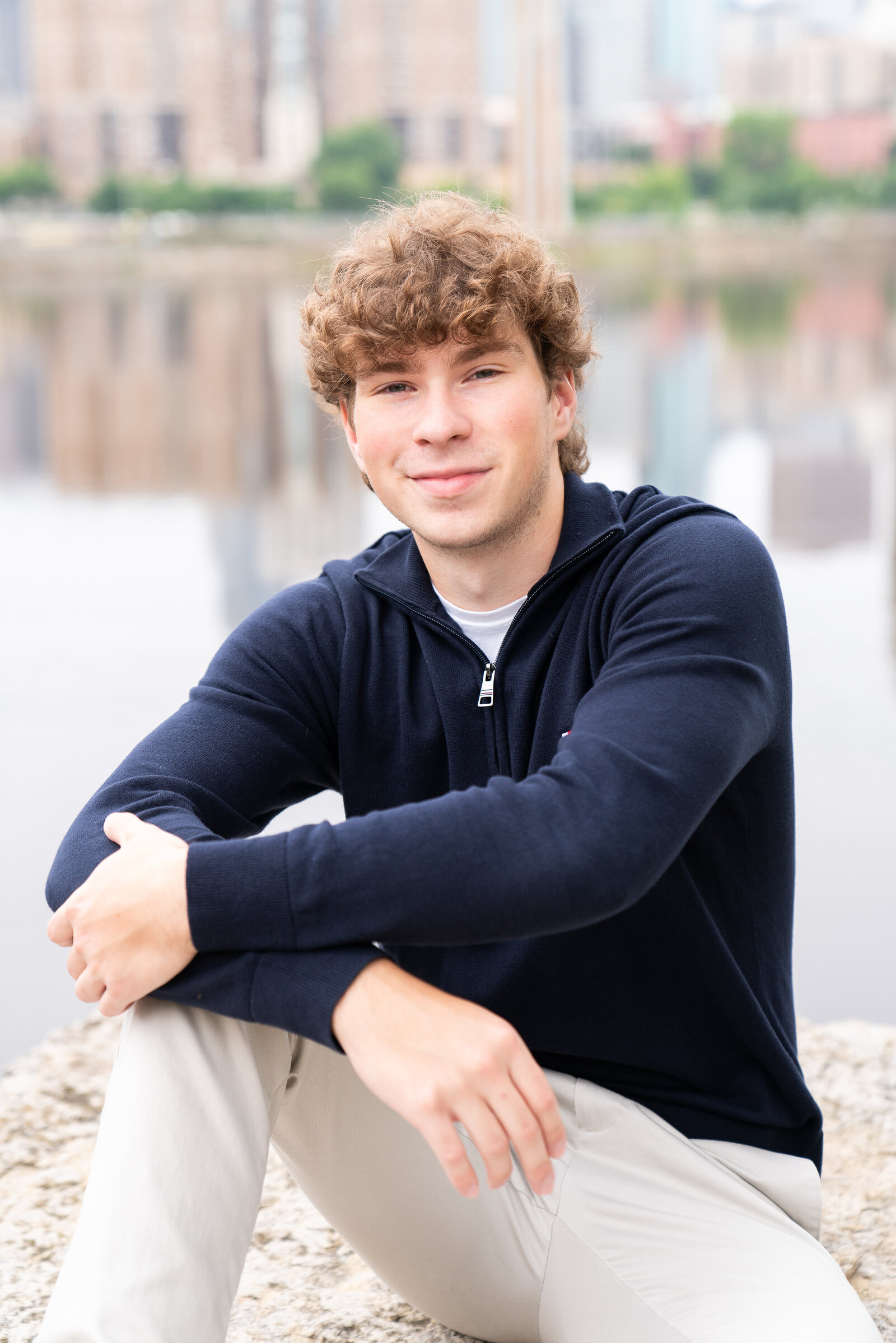 senior picture outfit ideas for guys