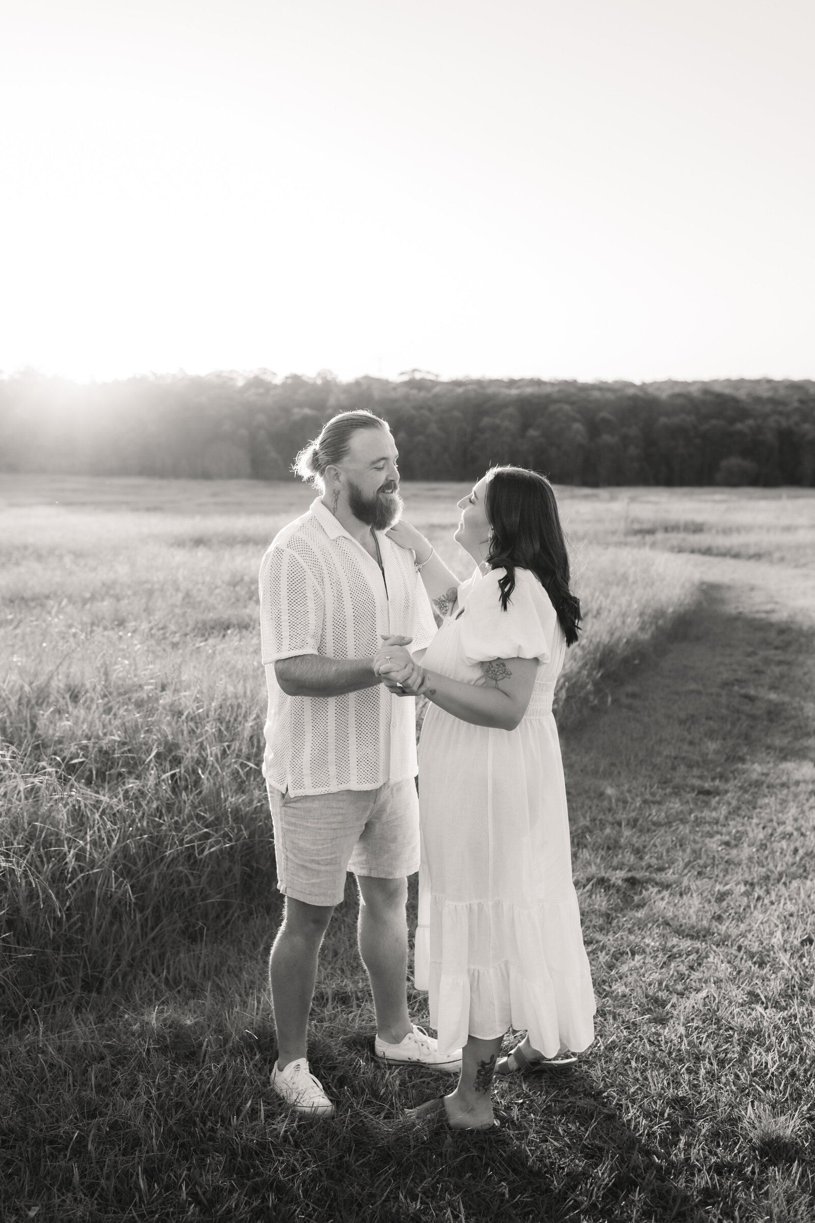 heartfelt-photography-for-couples-hills-district