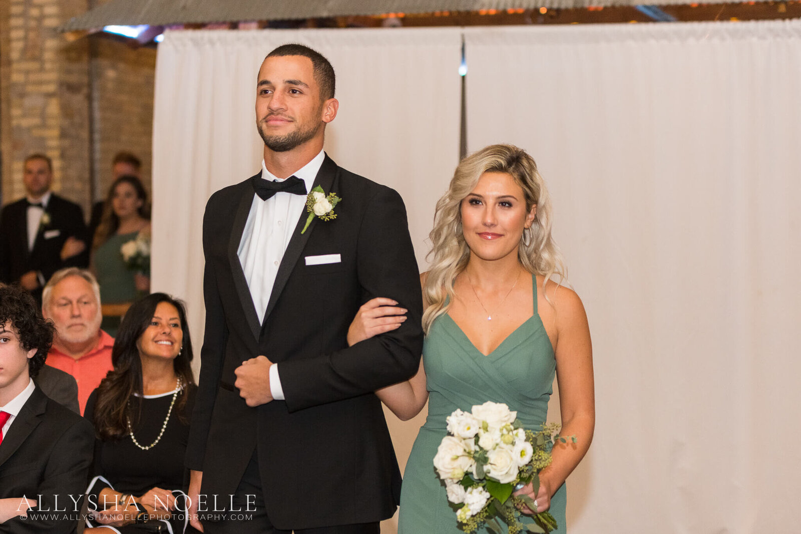 Wedding-at-The-Factory-on-Barclay-in-Milwaukee-0762