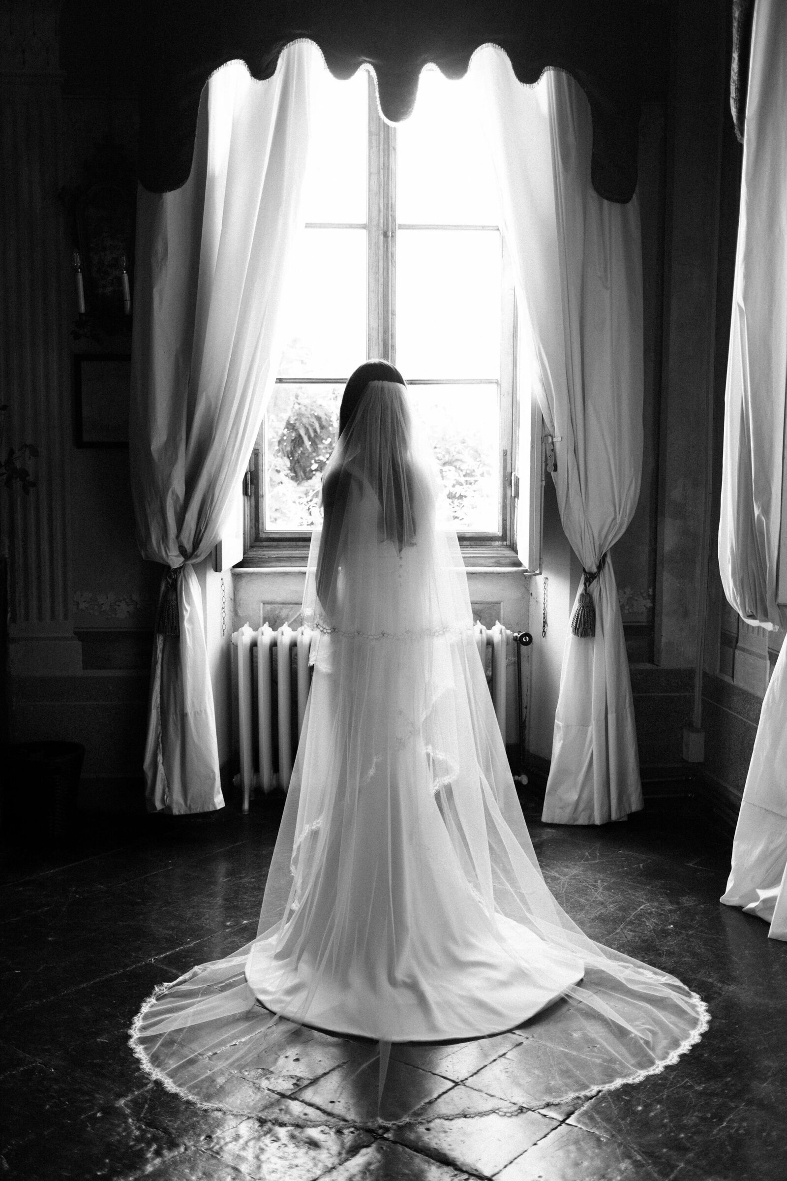 066laura_martin_preview