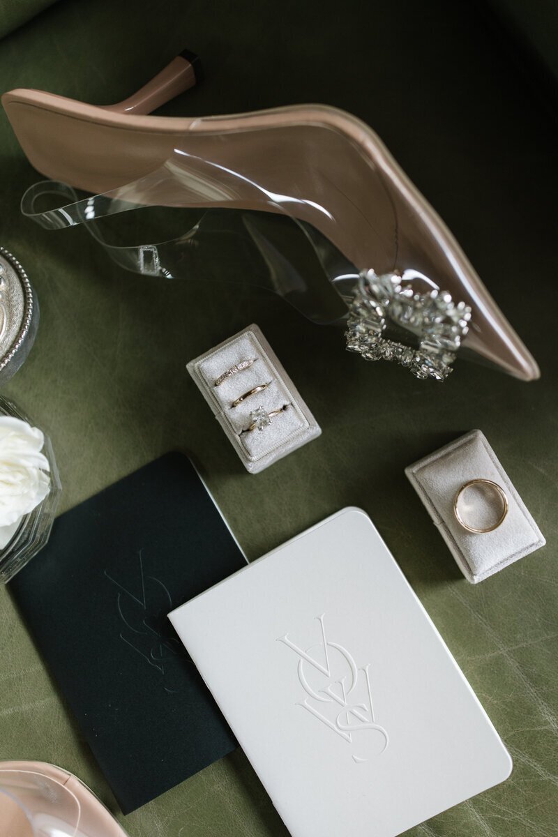 Wedding details by best washington elopement photographer
