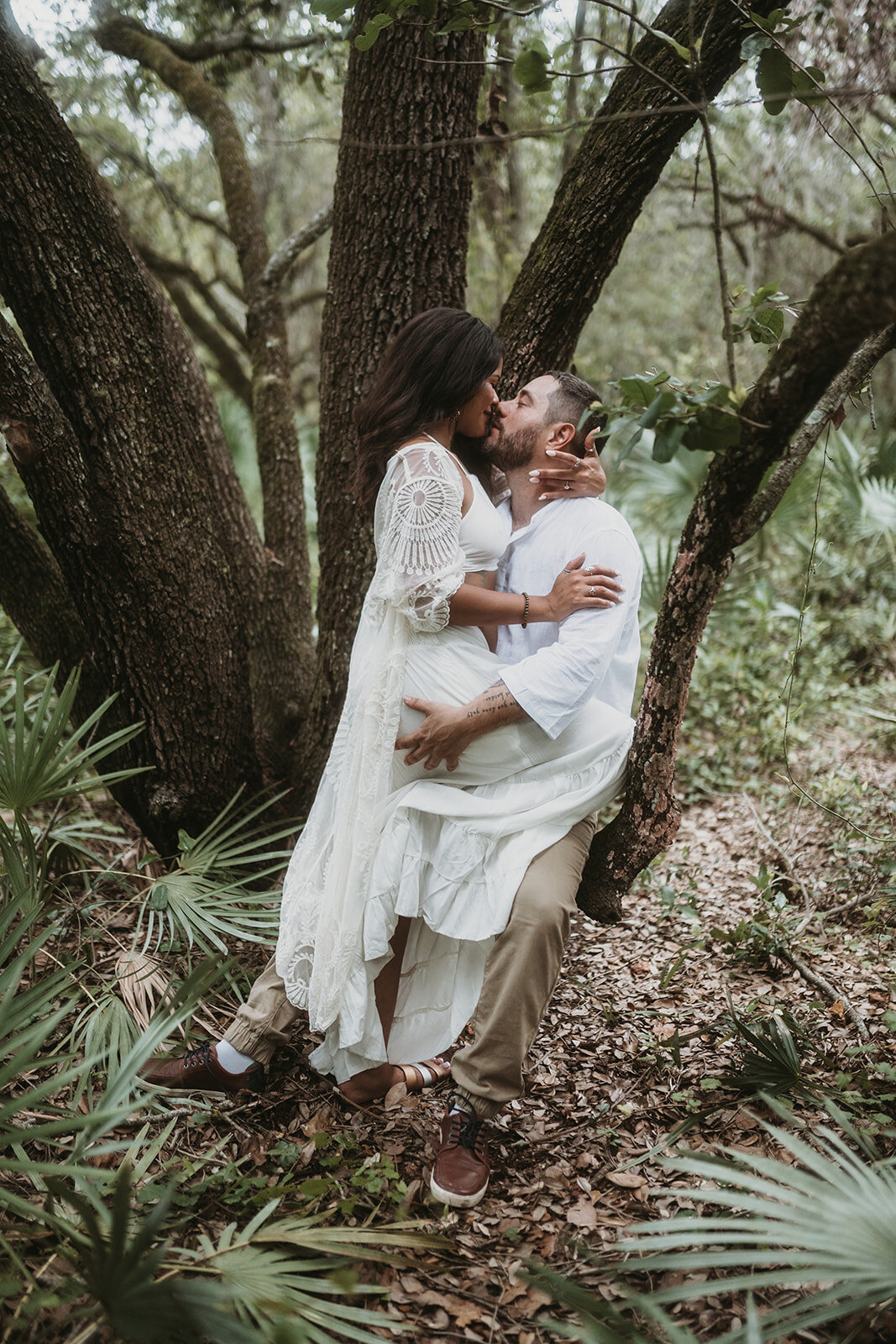 Delray Oaks Natural Area Florida Engagement Couple Photoshoot_Kristelle Boulos Photography-035