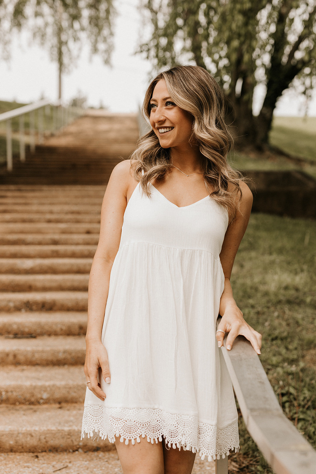 Jenn_Karley_Graduation_Session_Sneak_Peeks_4.30.19-6