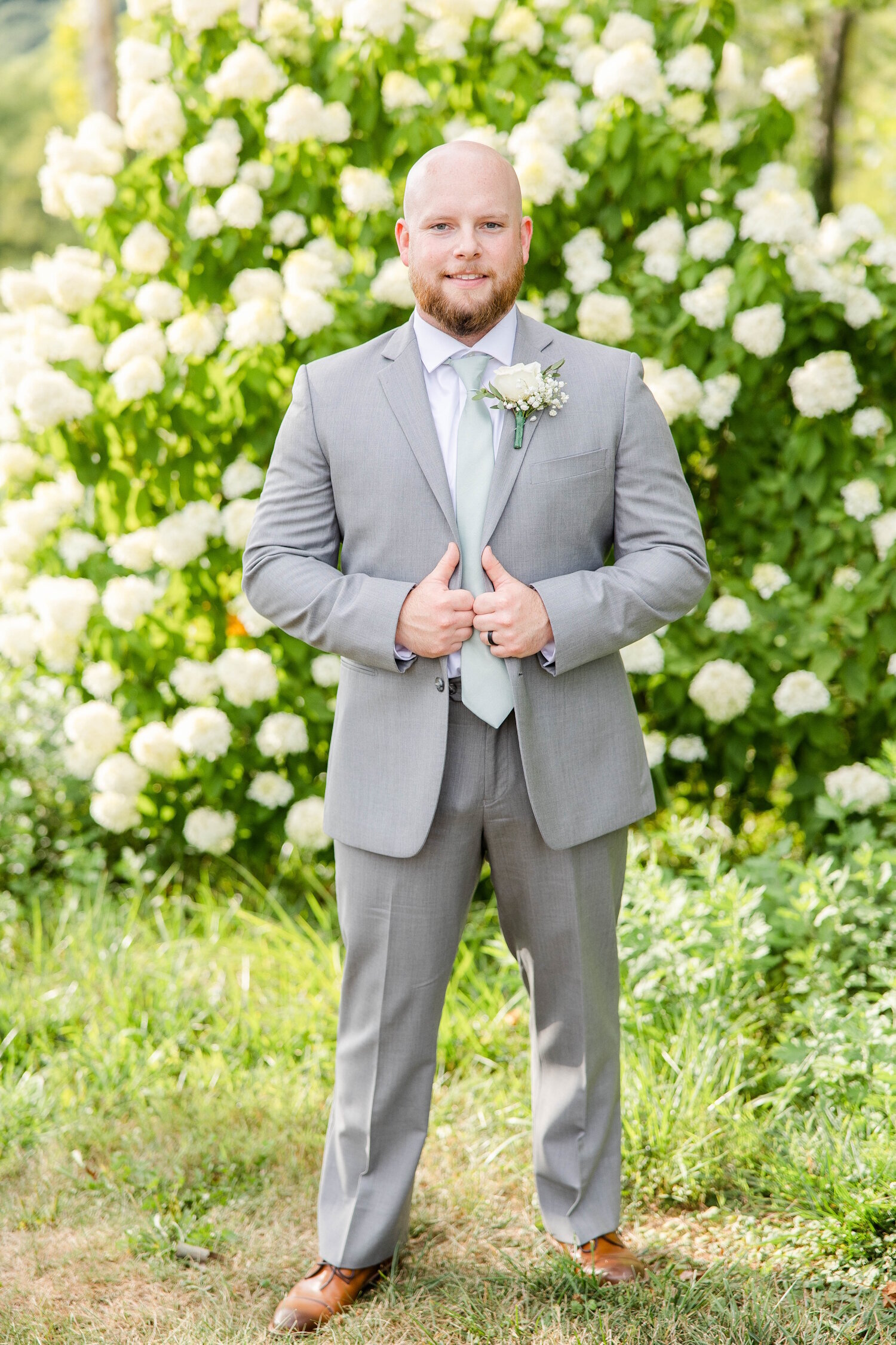 2022 08 14_Elle Josh Wedding_Nuzzos Farm_Branford CT_05-Newlyweds-181