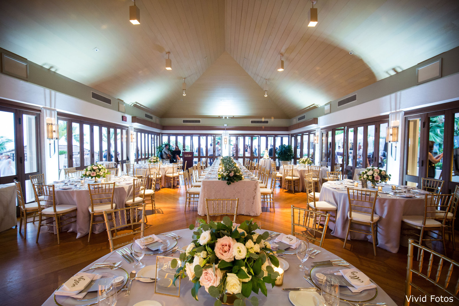 WM Gold chiavari Halekulani