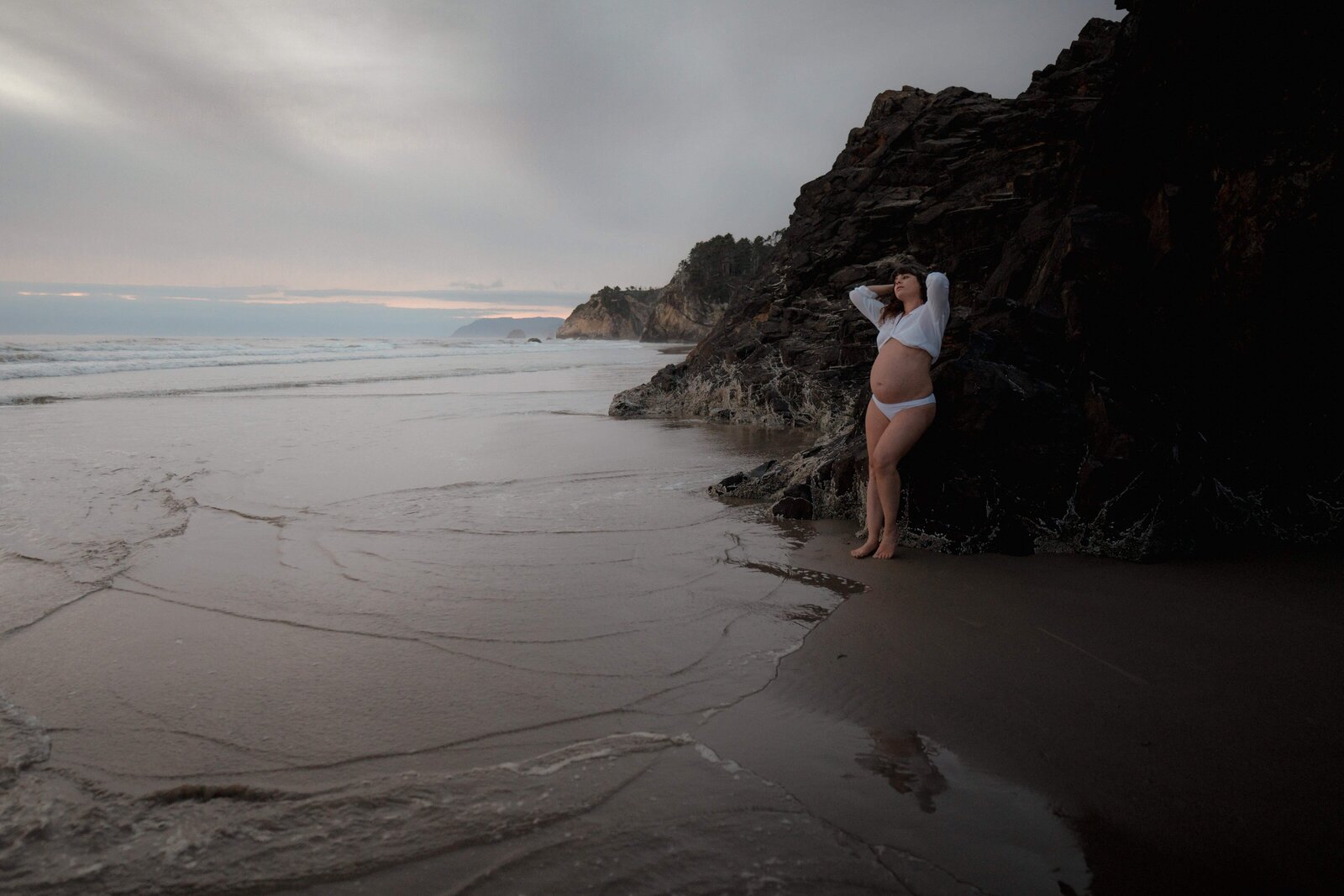 KristenVann-VirginiaElopementPhotographer-Angela-Maternity-PNW-9312