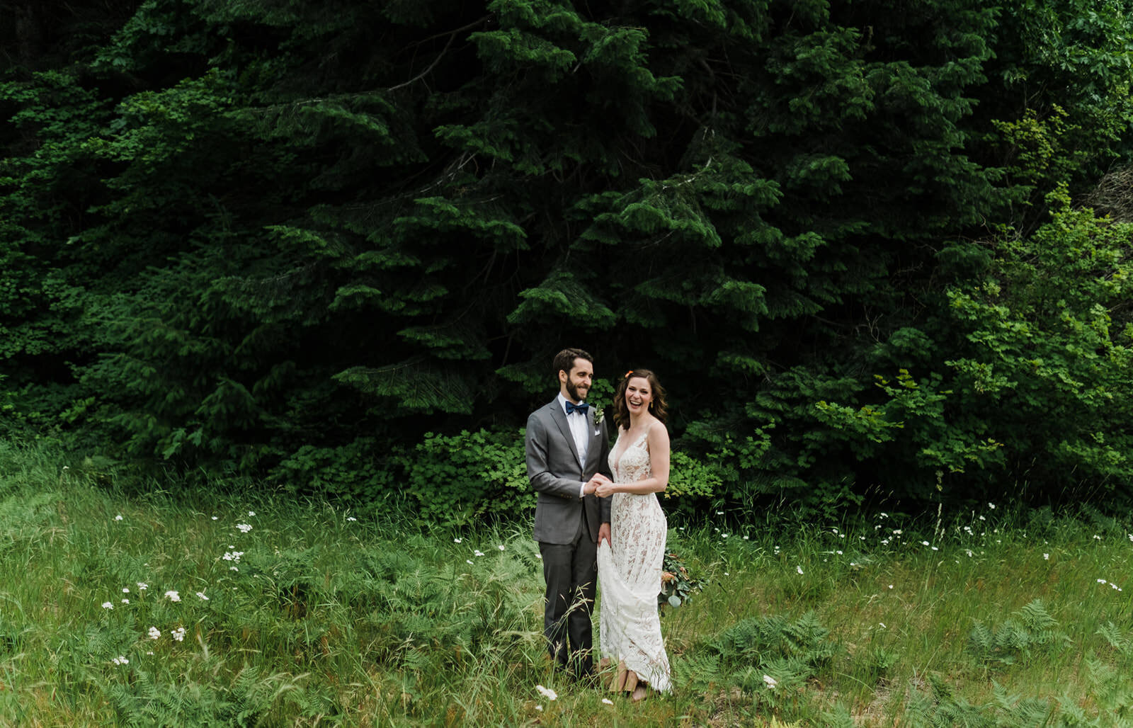 liz&matt.wedding.26snackpack.