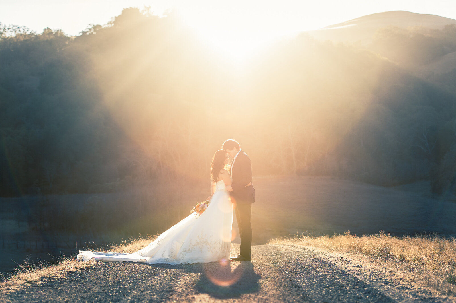 Romantic-Sunset-Wedding
