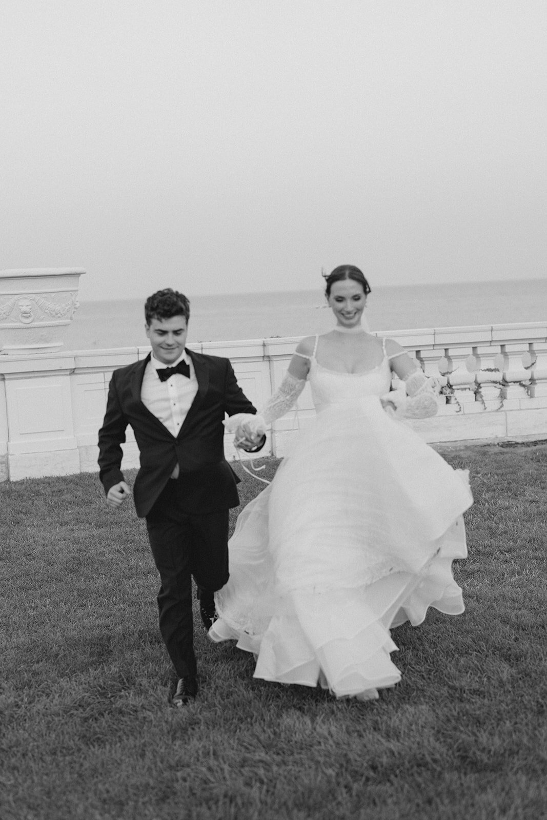 brooke-nash-photography-rosecliff-mansion-wedding-10