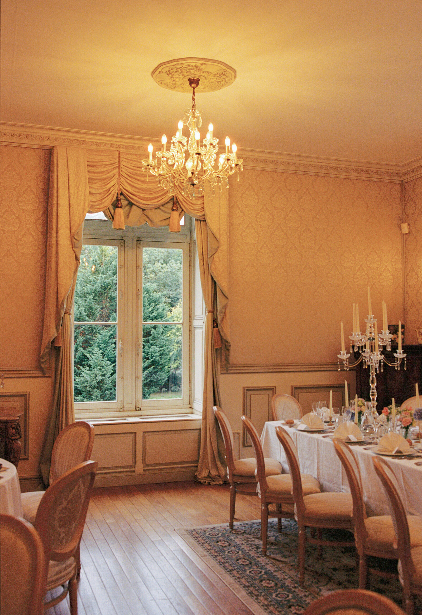 Film-Wedding-Photographer-Zara-Staples-Weddings408