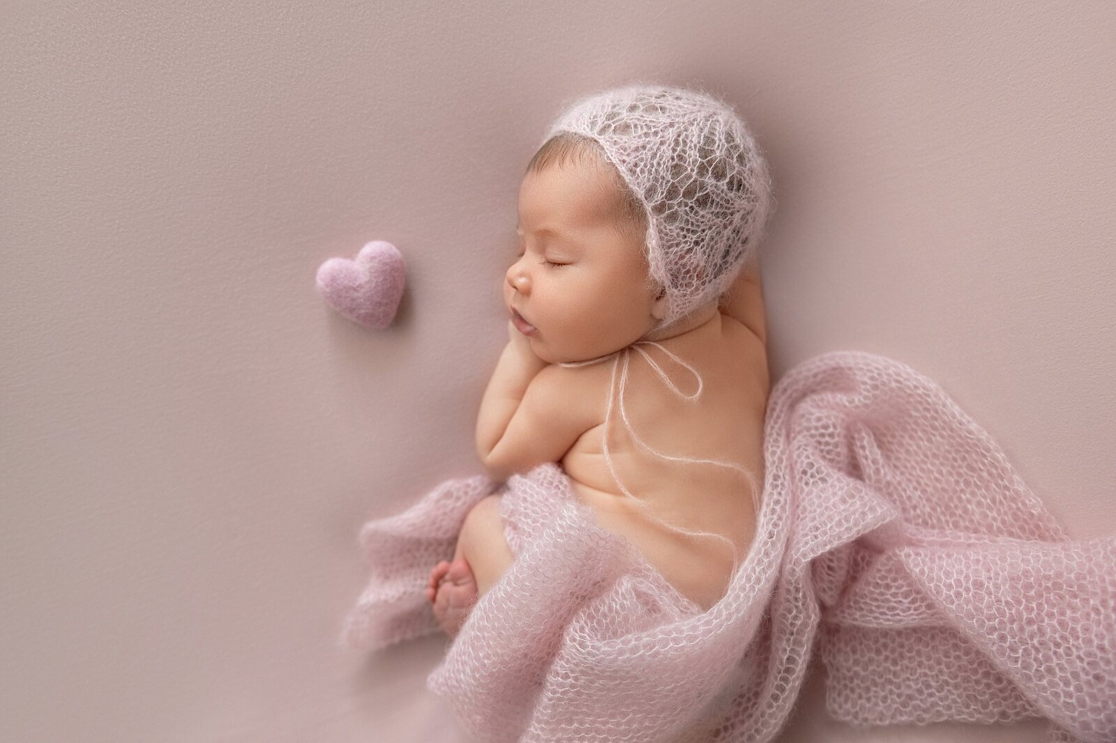 09_11_2023_NewbornBrooklynn-73v4_WEB