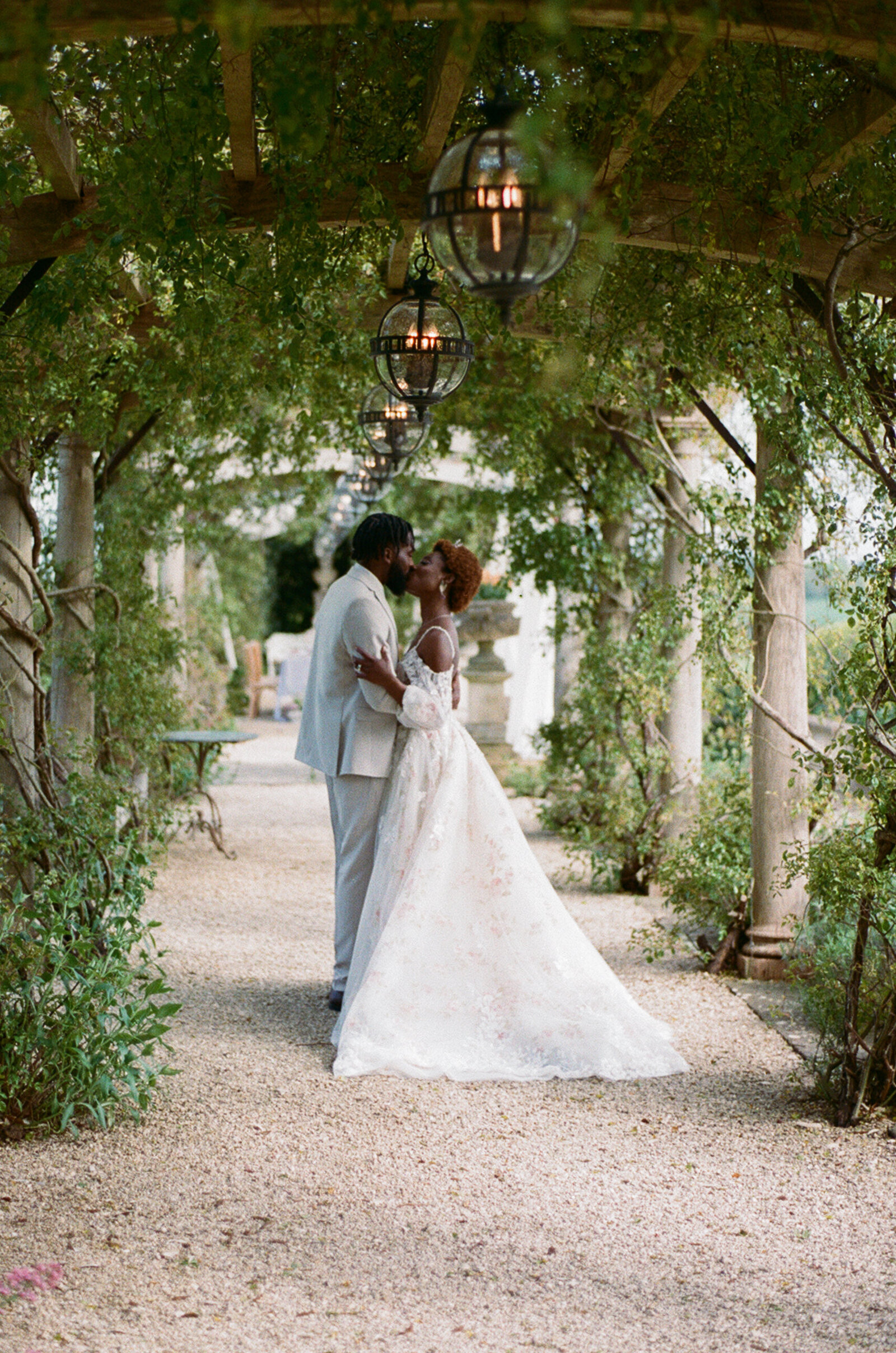 analogue 290 Wedding