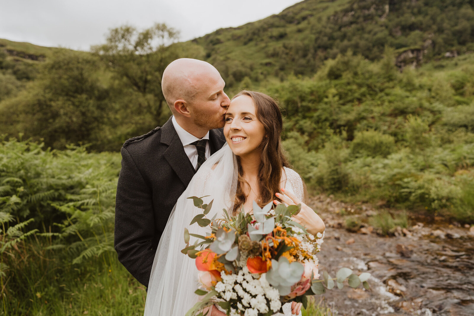 Carrick-Castle-Scotland-Wedding-Photographer-OneofTheseDaysPhotography-H&O-637