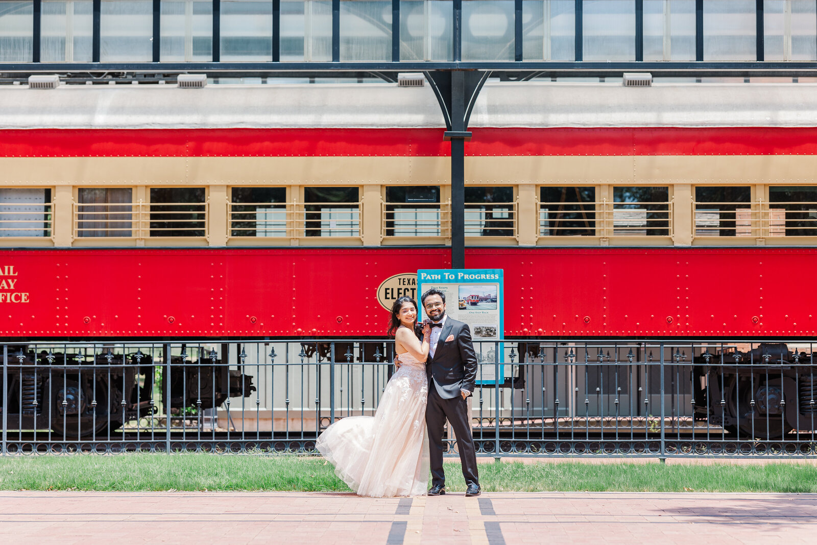 Micro-wedding-dallas-photoshoot