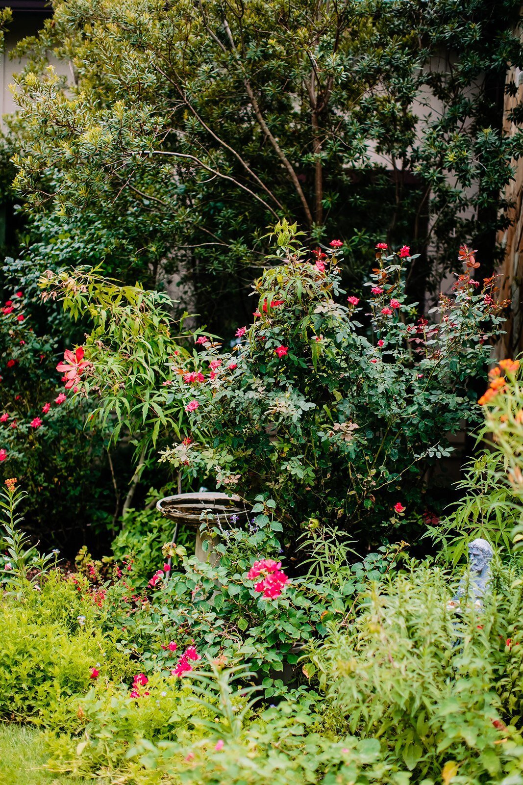 flowers-outside-wedding-venue-texas
