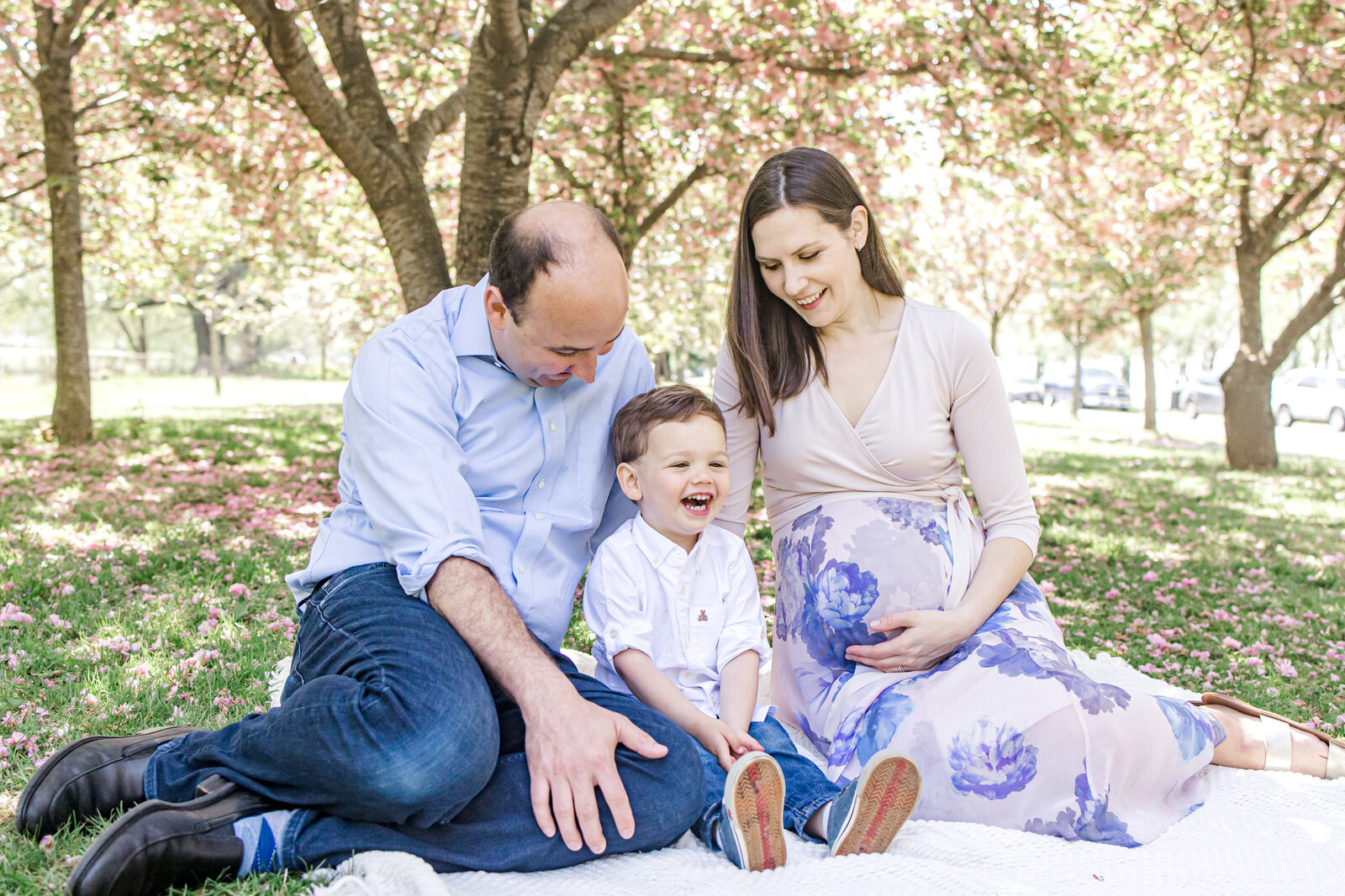 Family with son and pregnant mom