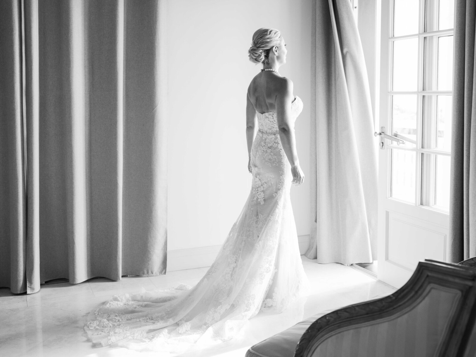 Bride-VillaLesPalmiers-TisaSencur