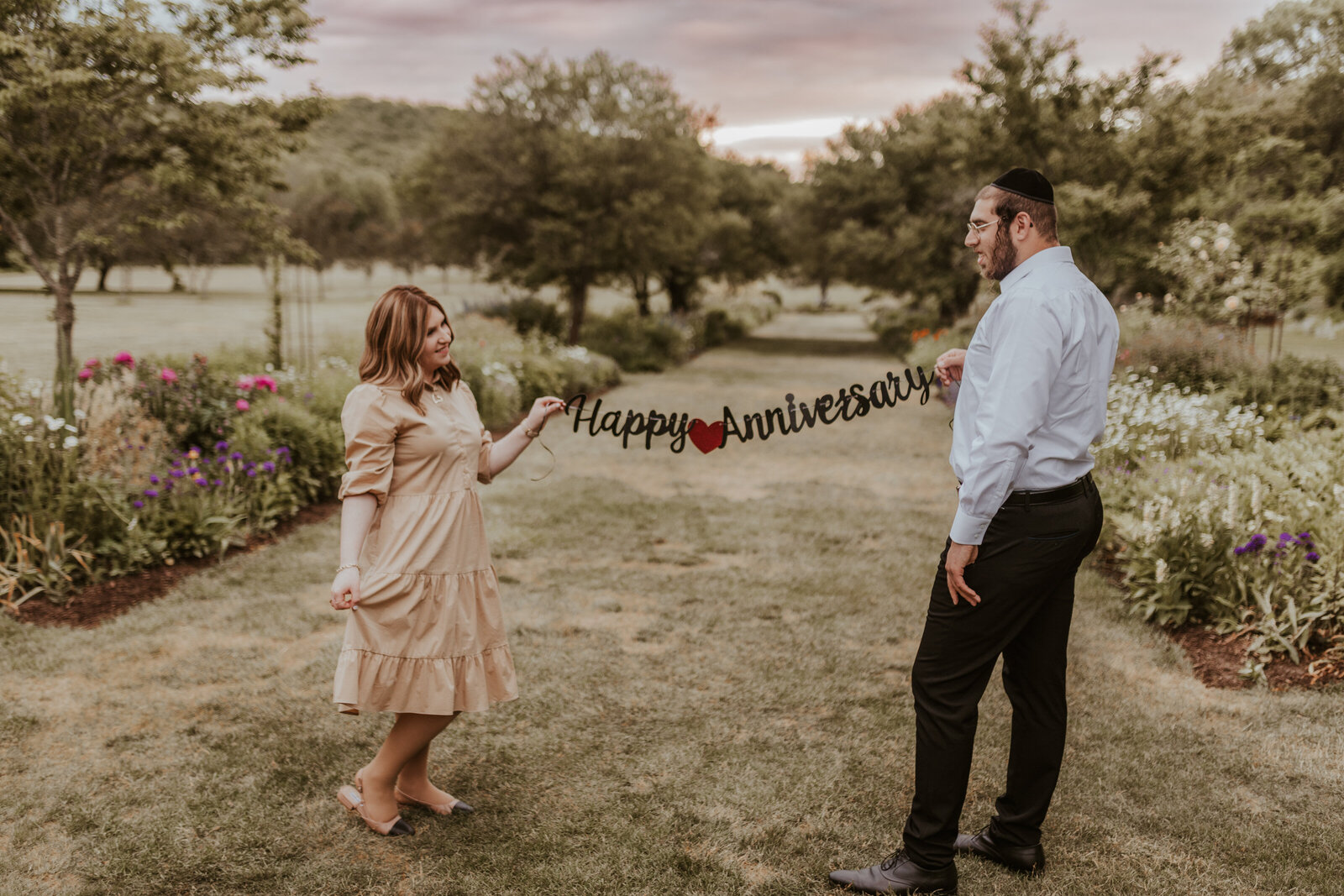 Romantic-Anniversary-Botanical-Gardens-Love-to-Lens-Photography-(155)