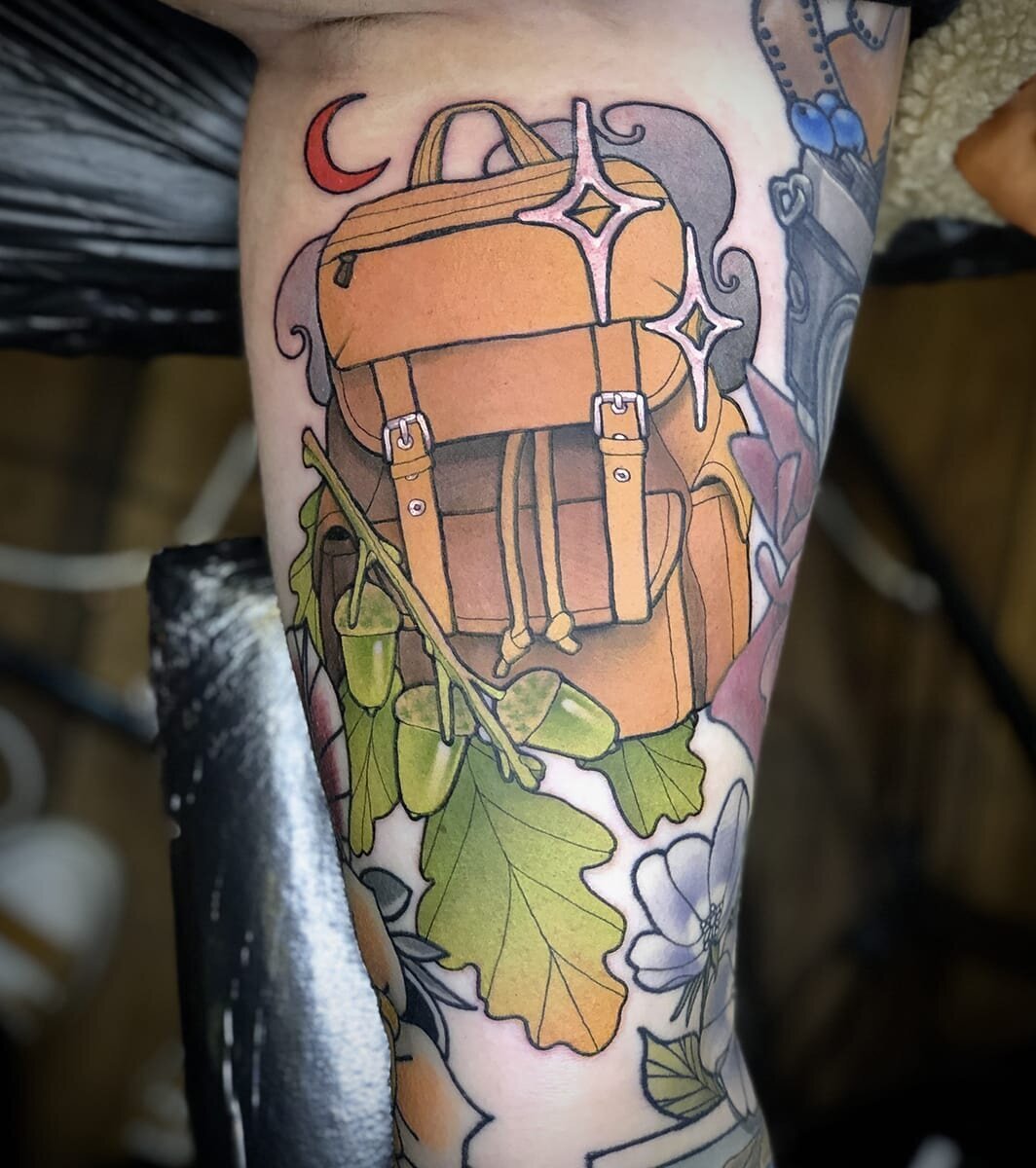 beccsla-rebecca-knutsson-tatuerare-i-bastad-artcore-tattoo-neo-traditional-tatuering-4
