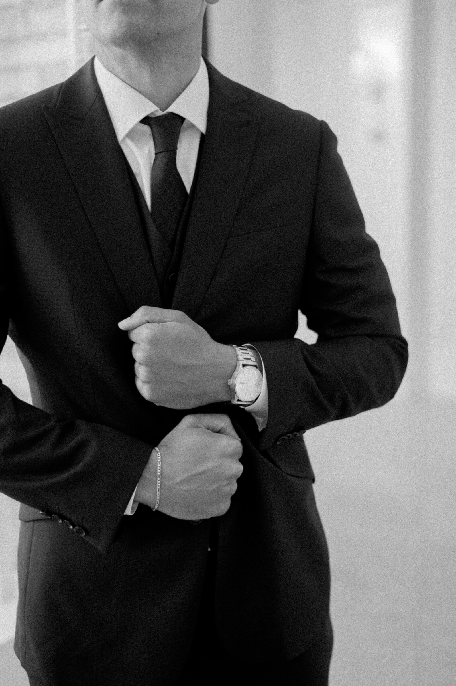 du_soleil_photographie_Maura_Jake_Wedding_Getting_Ready-157