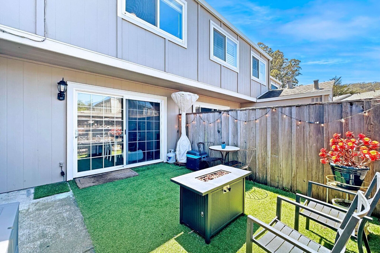 mls7_michael-jimenez-pacifica-real-estate-agent-homes-for-sale-fire-pit