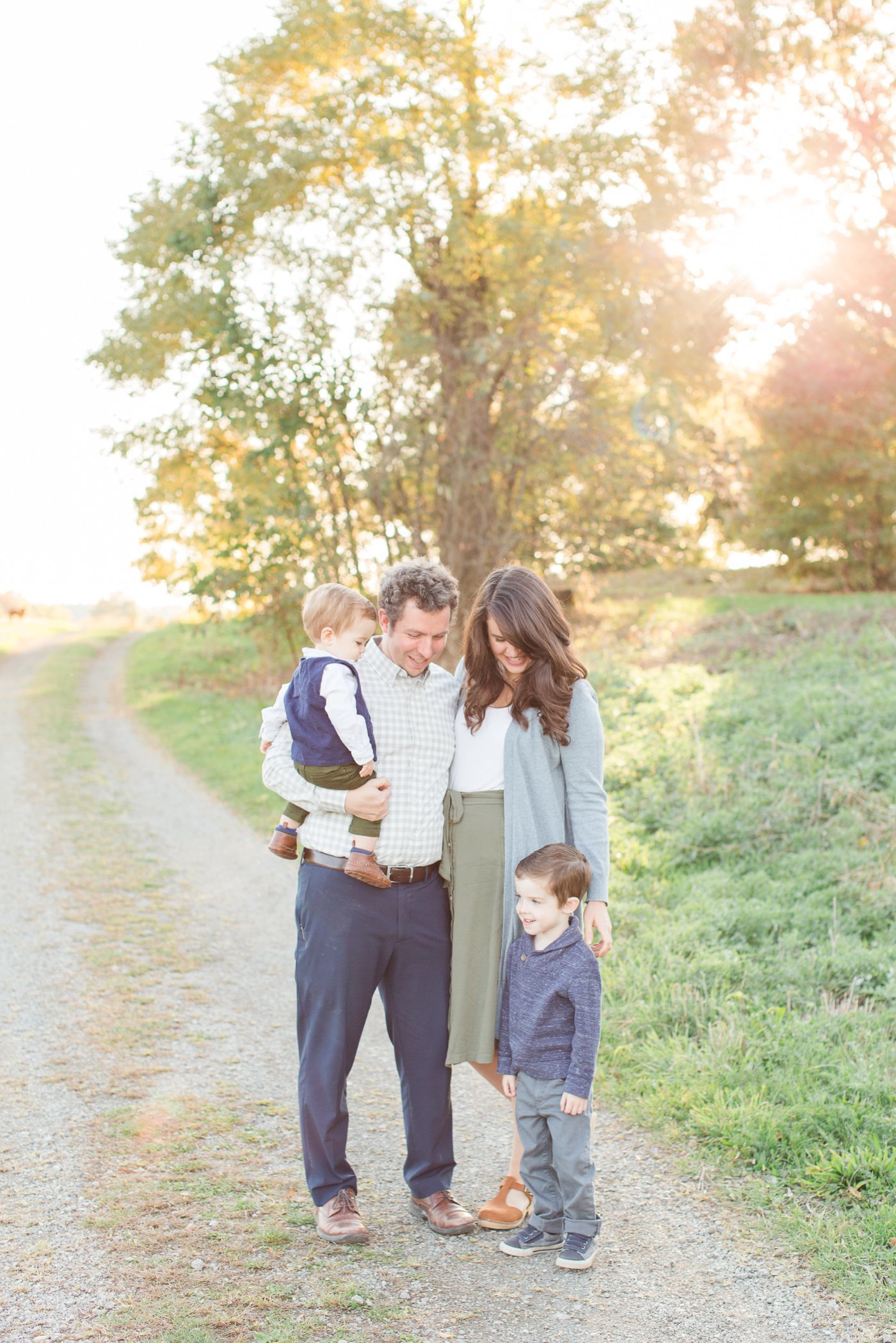 navy-green-blue-summer-steubenville-ohio-family-portrait-1