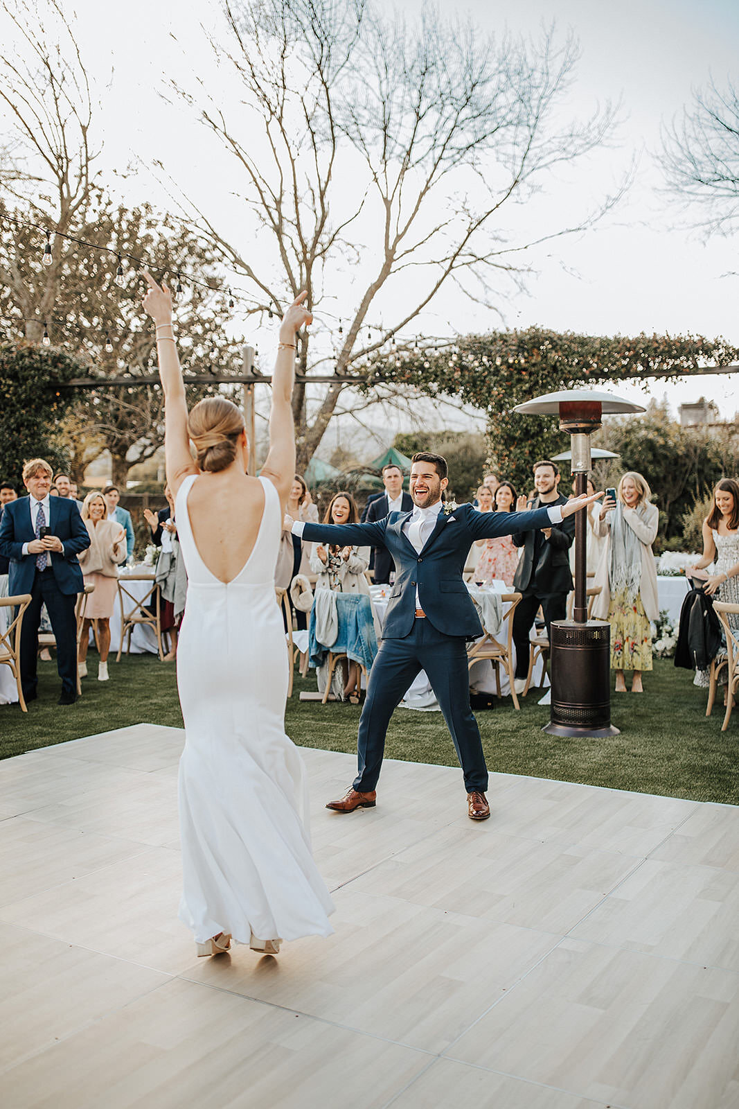 napa-vineyard-classic-romantic-wedding-354