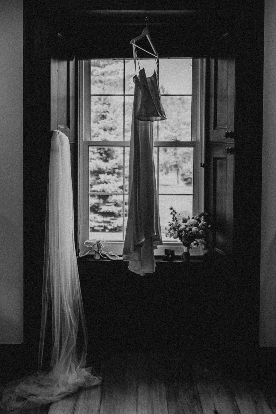 Danielle-Aisling_Ottawa_Wedding_Stonefields_MP-50_websize