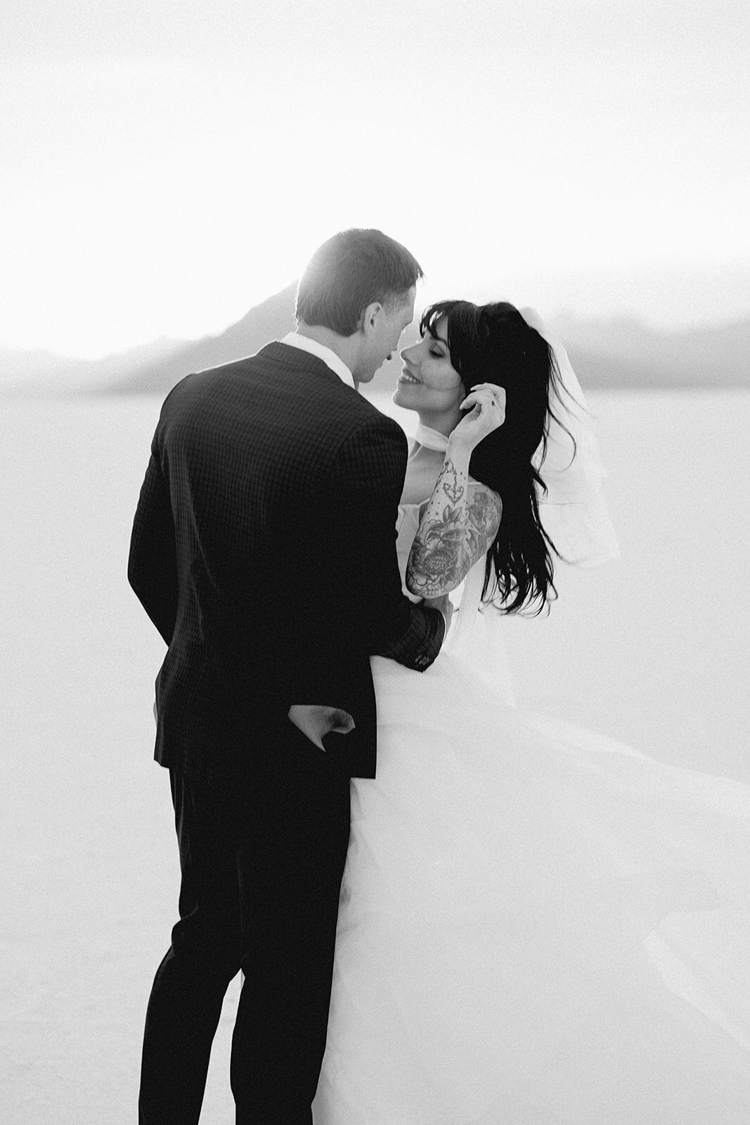 Salt_Flats_Elopement_Utah_Becca_Photo-102