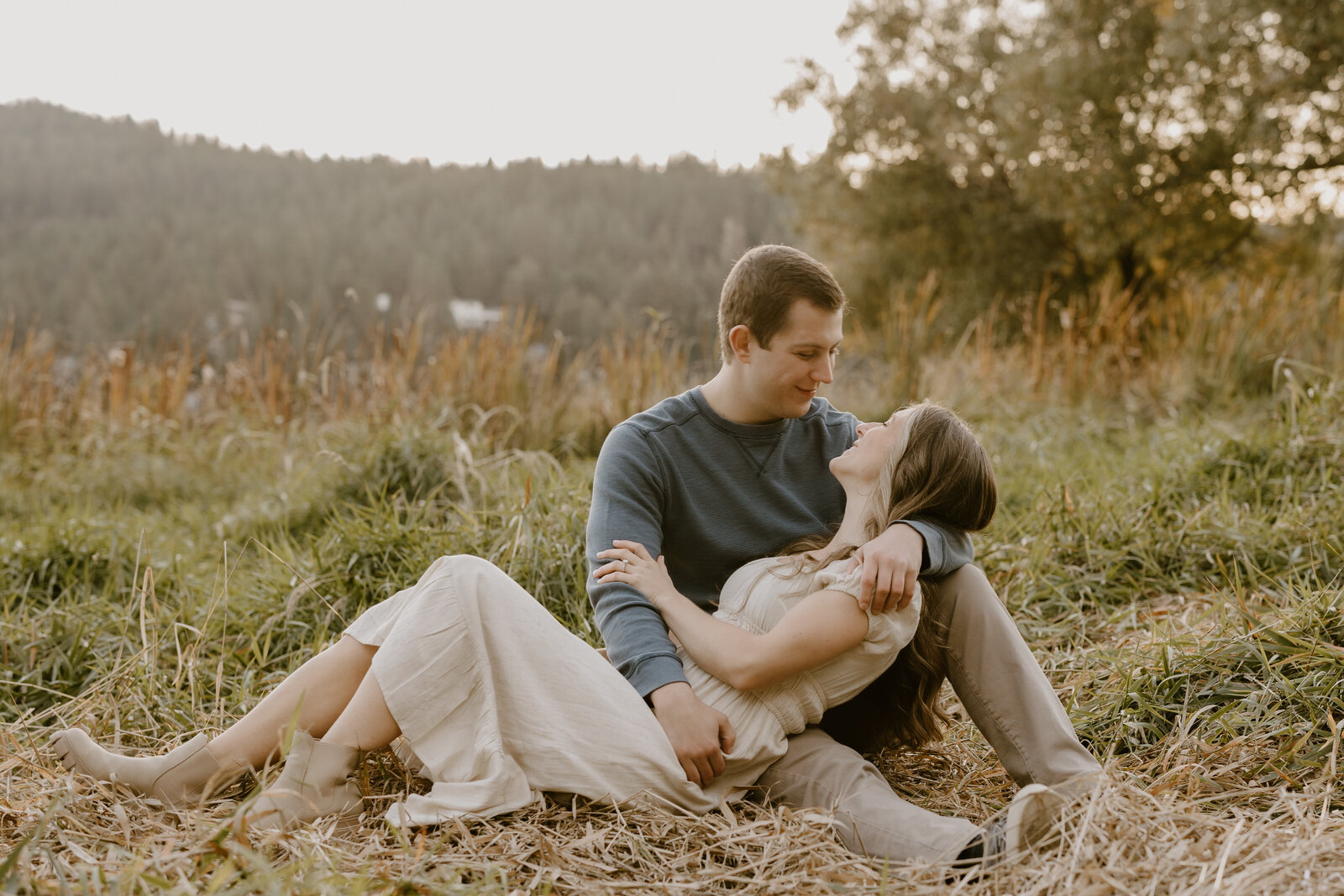 engagement photos at liberty lake regional park