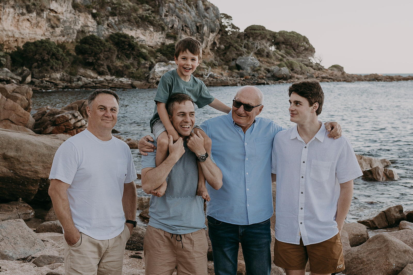 Ana_ExtendedFamily_Jan2022-90_websize