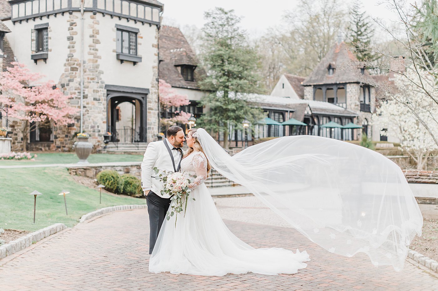 Pleasantdale-Chateau-Wedding-NJ13
