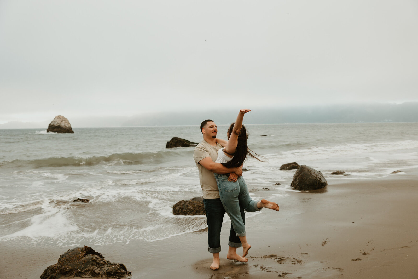 Marshall-Beach-Engagement-San-Francisco-California-Wedding-Photography-01