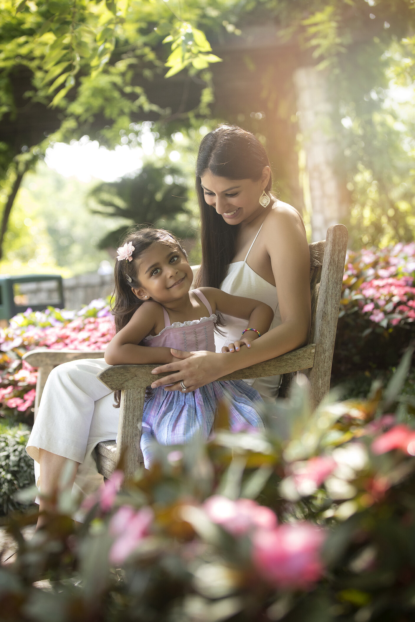 Mother and daughter at the Dallas Arboretum, a Dallas family photographer