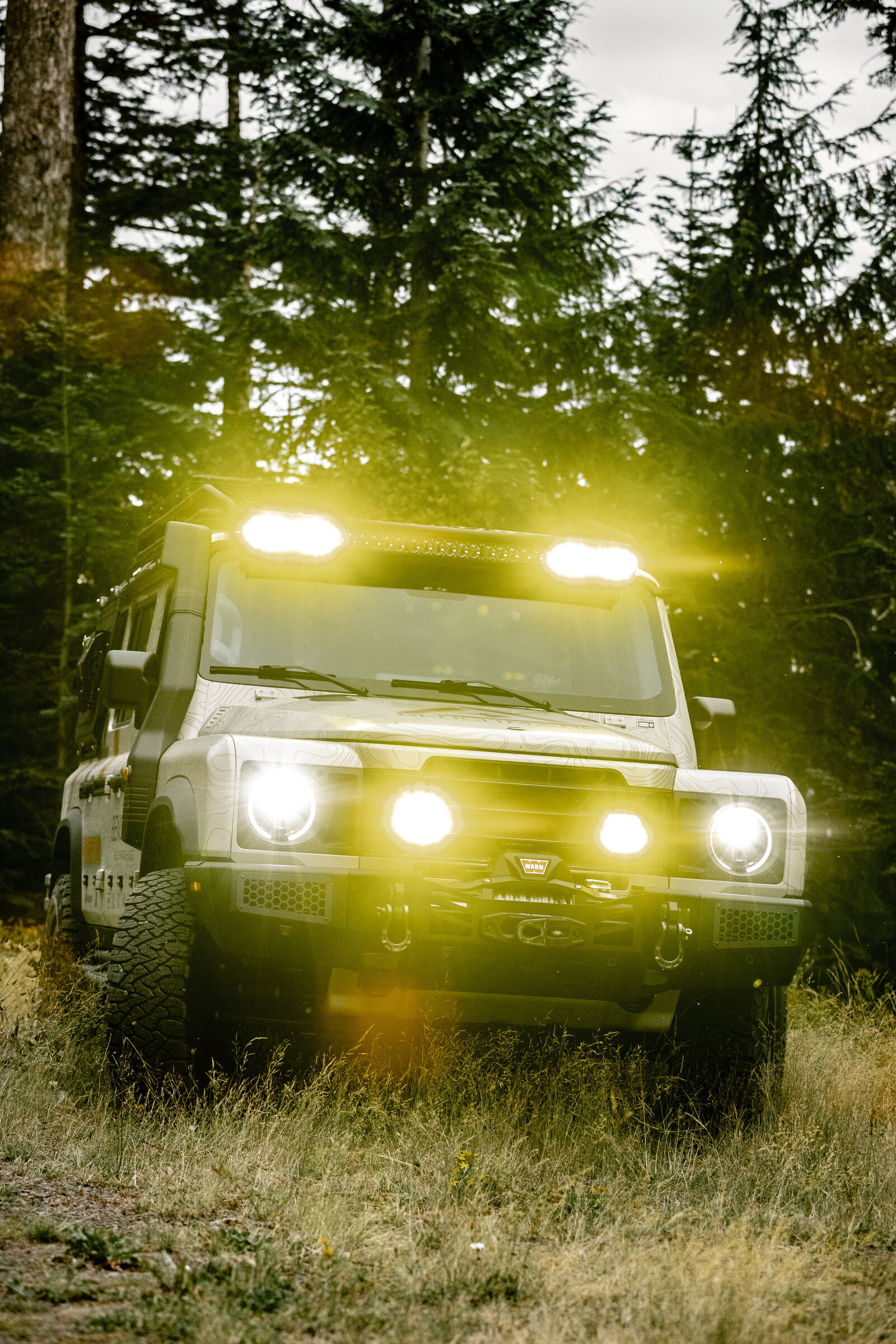 2024__BMV_INEOS8694_SlowFastCreative