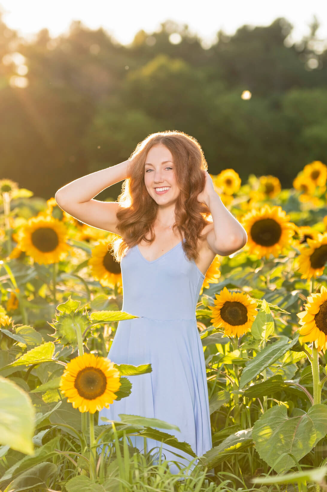 Senior-Pictures-at-Shimon-Sunflower-Farm-in-Slinger-Wi-76