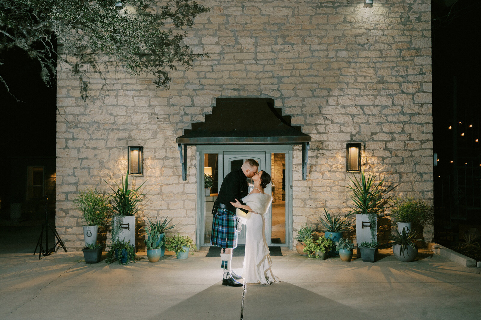 stonehouse-villa-winter-wedding-57