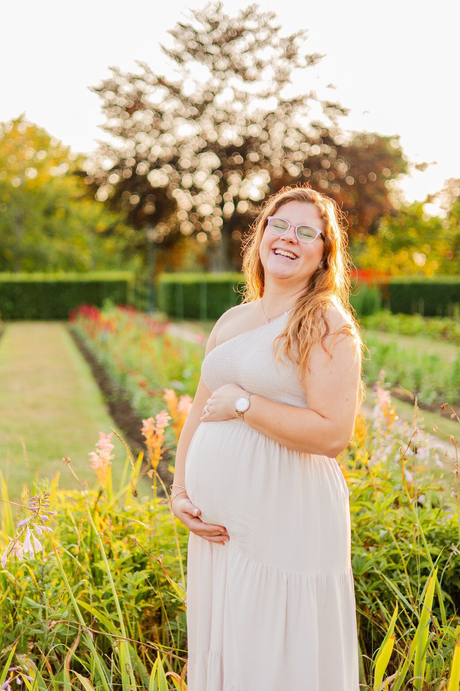 20230711_Chelsea Lavallee Photography_Harkness State Park_Waterford CT_Maternity-00-WEBSITE-014