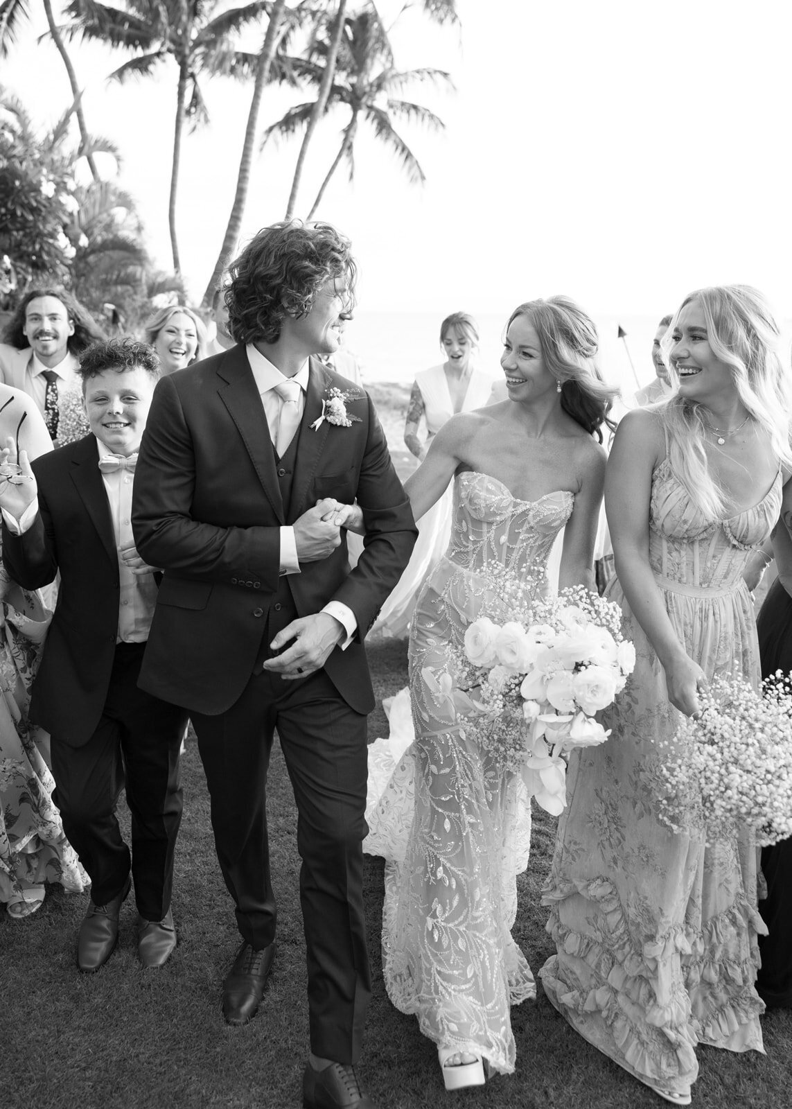 9.12-Sydney-John-Sugar-Beach-Maui-Wedding-699