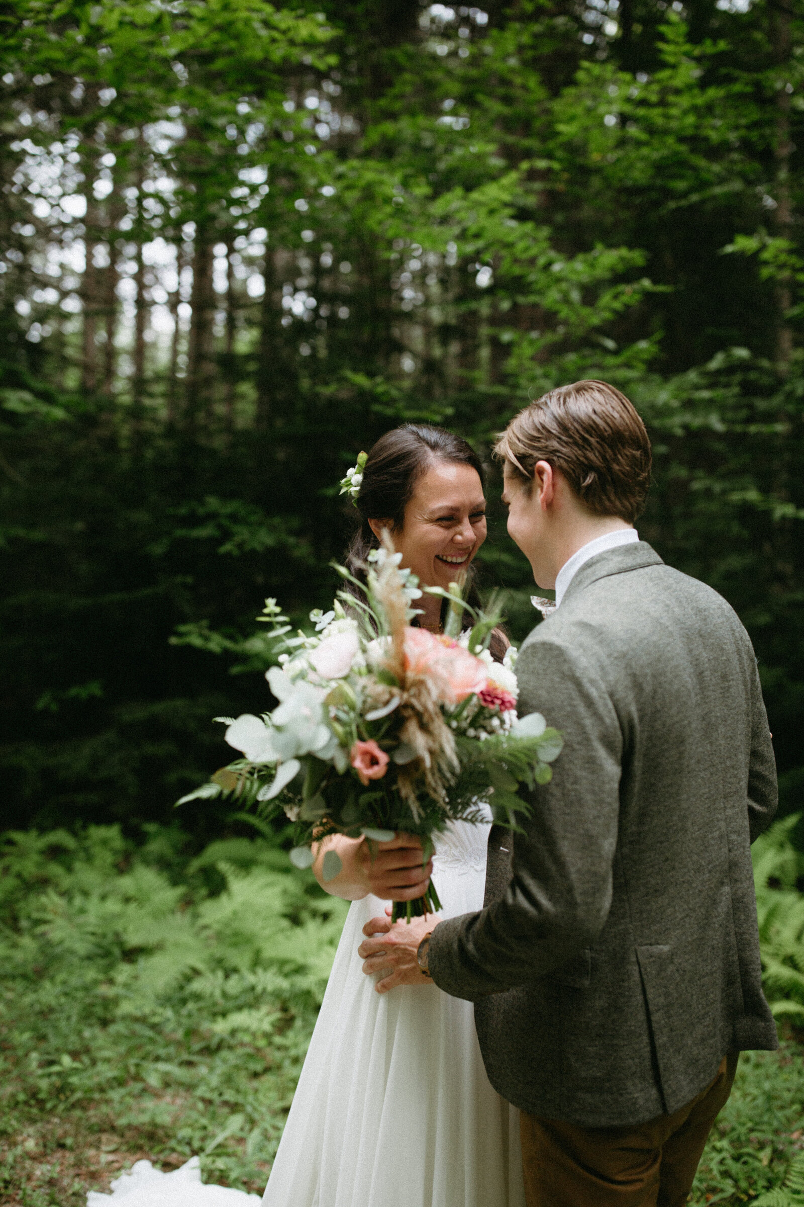 new-england-documentary-wedding-photographer-19