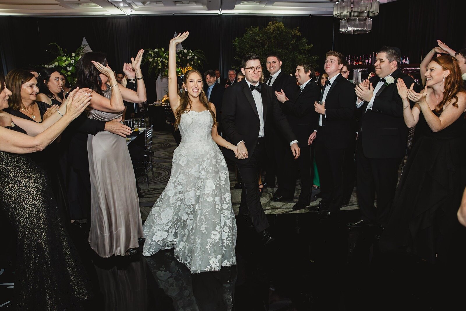 woodfield-country-club-first-dance-4